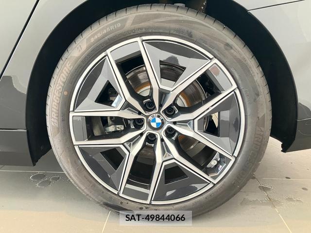 Bmw 5 SERIES 2026-03 8649548-19