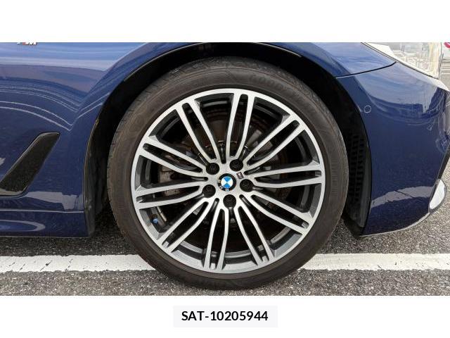 Bmw 5 SERIES 2018 8649635-8