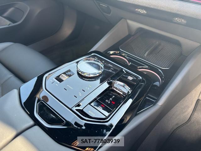 Bmw 5 SERIES 2025-11 8650158-11