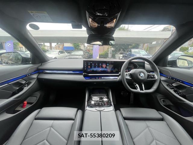 Bmw 5 SERIES 2026-04 8650163-4