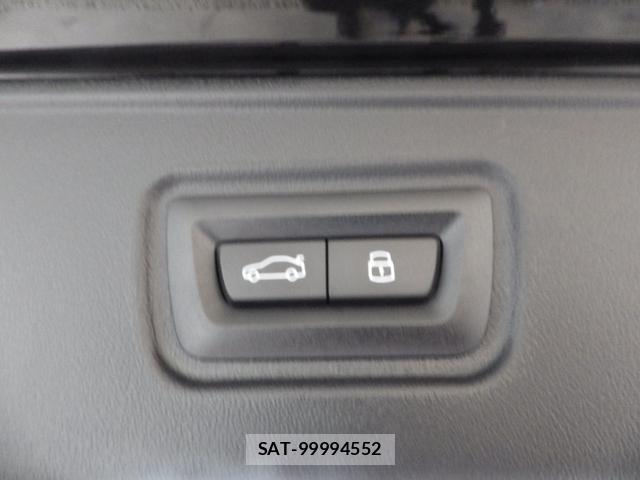 Bmw 5 SERIES 2025-04 8653890-11