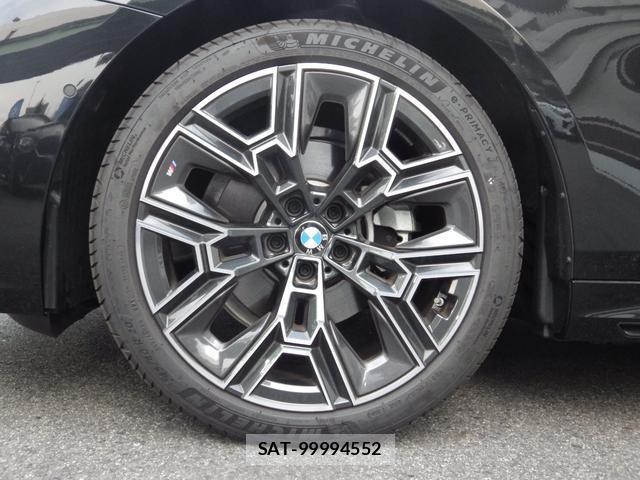 Bmw 5 SERIES 2025-04 8653890-8