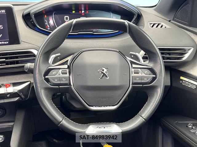 Peugeot 5008 2022-03 8646887-10