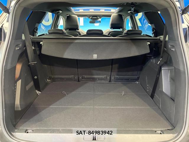 Peugeot 5008 2022-03 8646887-12