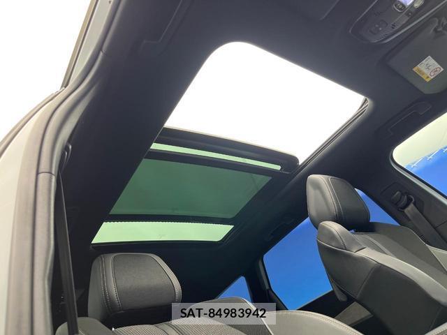 Peugeot 5008 2022-03 8646887-3