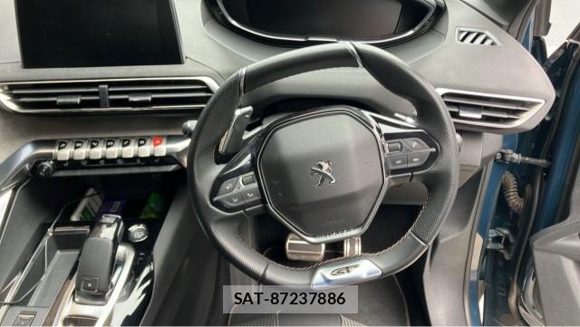 Peugeot 5008 2023-09 8651368-16