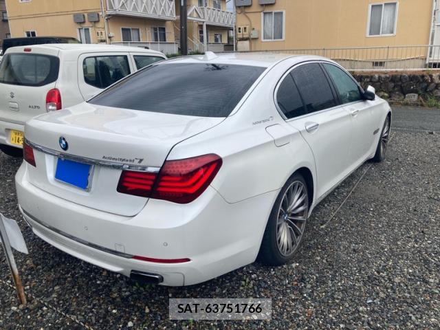 Bmw 7 SERIES 2014-03 8648440-4