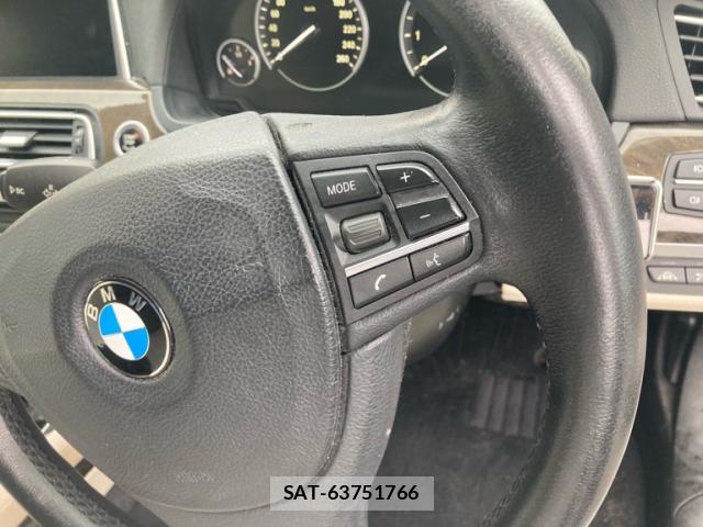 Bmw 7 SERIES 2014-03 8648440-7