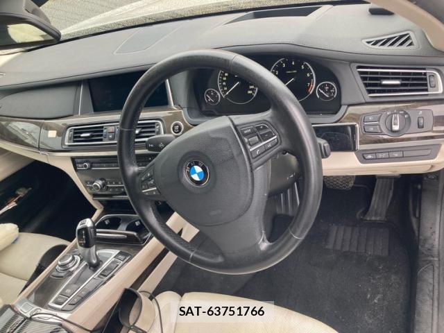 Bmw 7 SERIES 2014-03 8648440-8