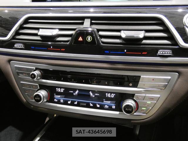 Bmw 7 SERIES 2017-12 8652394-11