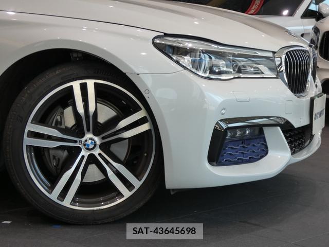 Bmw 7 SERIES 2017-12 8652394-4