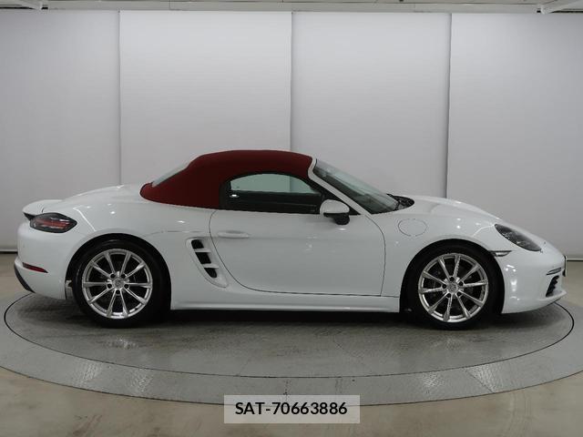 Porsche 718 Boxster 2019-10 8649416-8