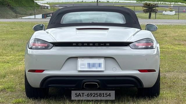 Porsche 718 Boxster 2020-05 8651327-1