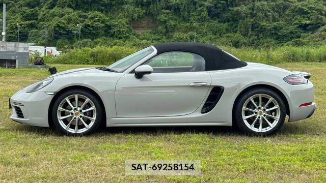 Porsche 718 Boxster 2020-05 8651327-10