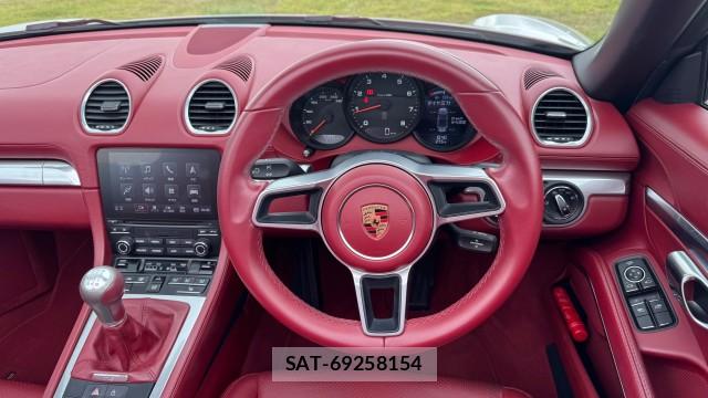Porsche 718 Boxster 2020-05 8651327-16