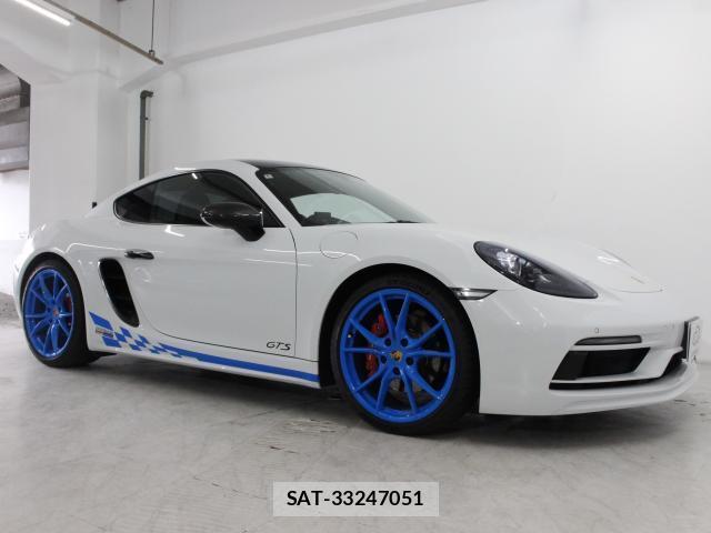Porsche 718 Cayman 2018-05 8649601-12