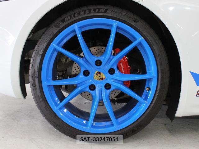 Porsche 718 Cayman 2018-05 8649601-15