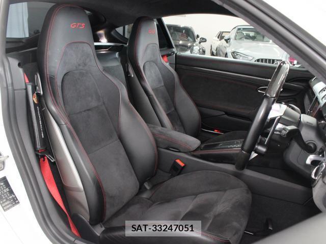 Porsche 718 Cayman 2018-05 8649601-5