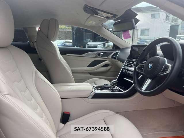 Bmw 8 SERIES 2022-07 8649742-11