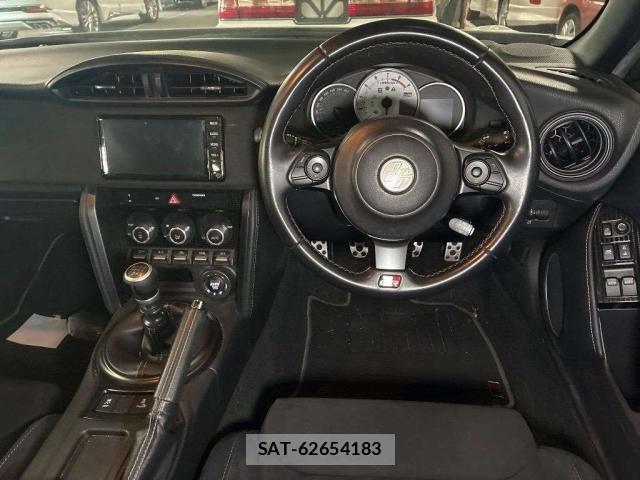 Toyota 86 2019-12 8648940-2