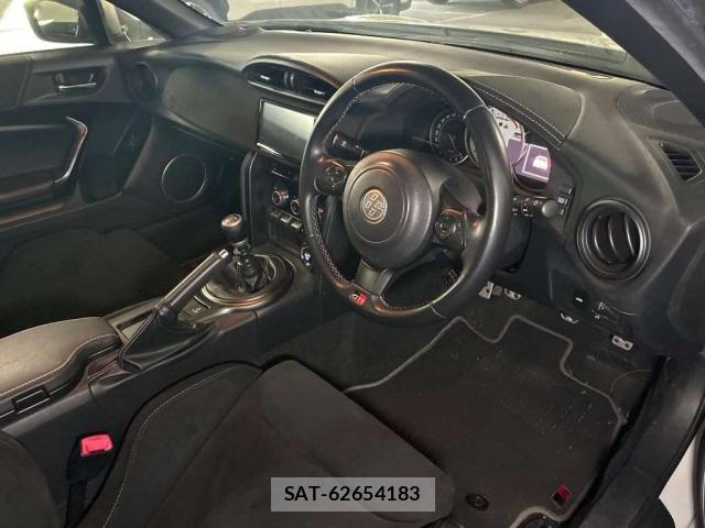 Toyota 86 2019-12 8648940-3