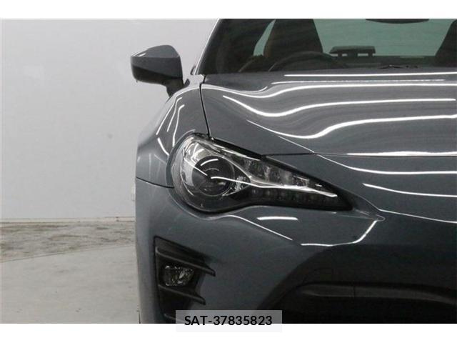 Toyota 86 2018-03 8649576-11