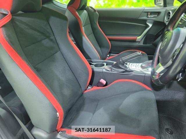Toyota 86 2017-04 8650801-4