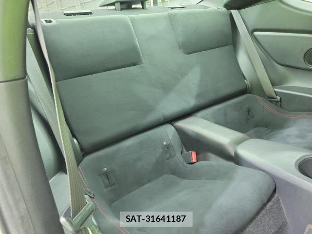 Toyota 86 2017-04 8650801-5