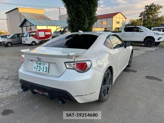 Toyota 86 2014-01 8651770-9