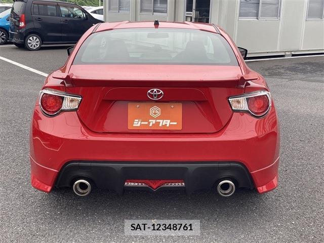 Toyota 86 2013-01 8651815-10