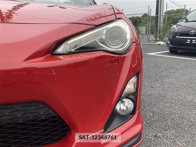 Toyota 86 2013-01 8651815-15