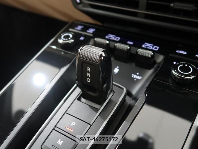 Porsche 911 2024-02 8649417-14