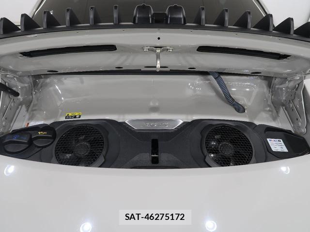 Porsche 911 2024-02 8649417-19