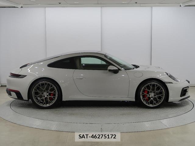 Porsche 911 2024-02 8649417-7