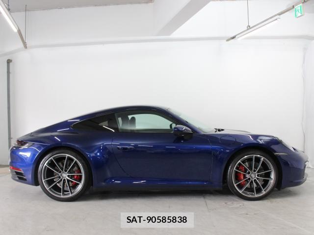Porsche 911 2021-03 8649600-12