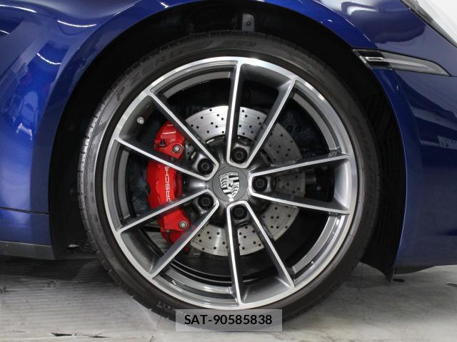 Porsche 911 2021-03 8649600-13