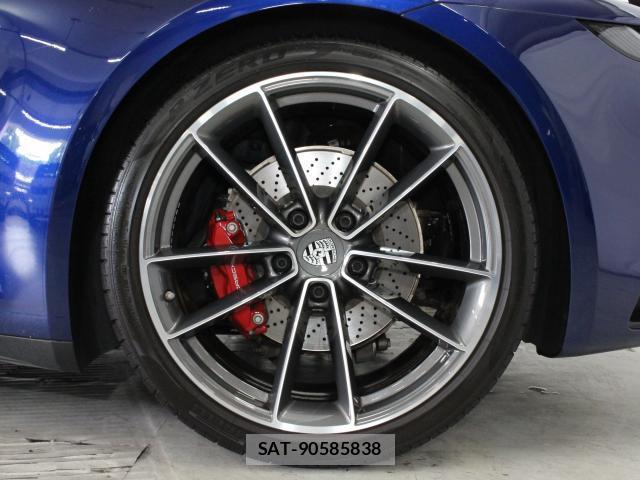 Porsche 911 2021-03 8649600-14