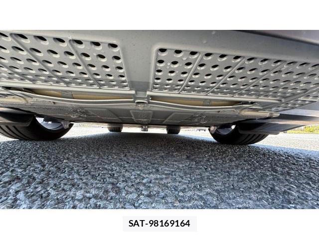 Porsche 911 2022-10 8649640-10