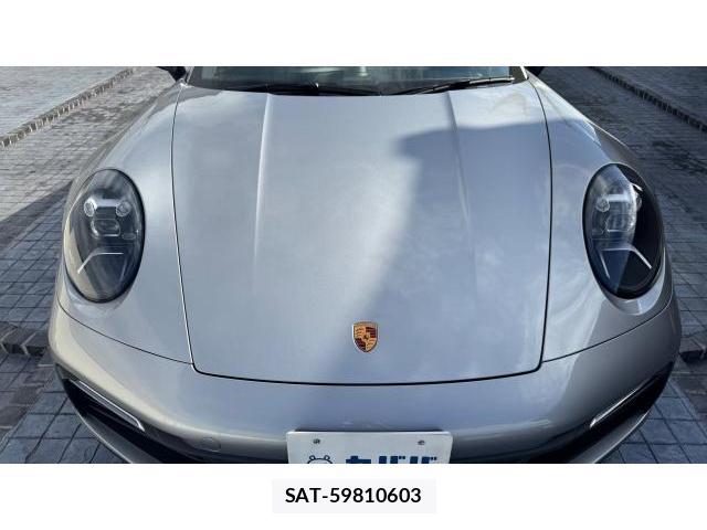 Porsche 911 2022 8649674-16