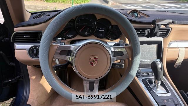 Porsche 911 2017-12 8651275-16