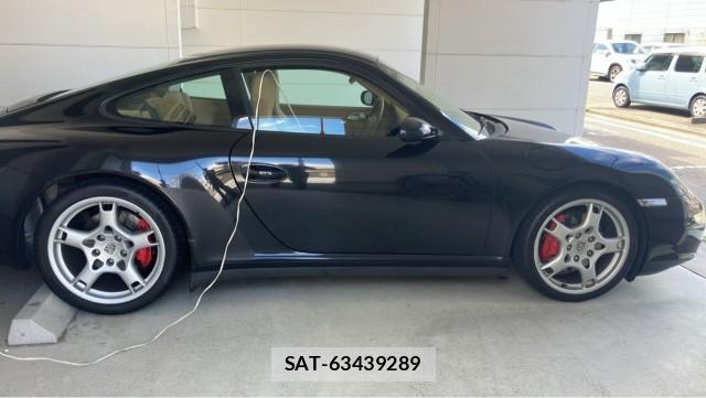 Porsche 911 2006-02 8651294-3