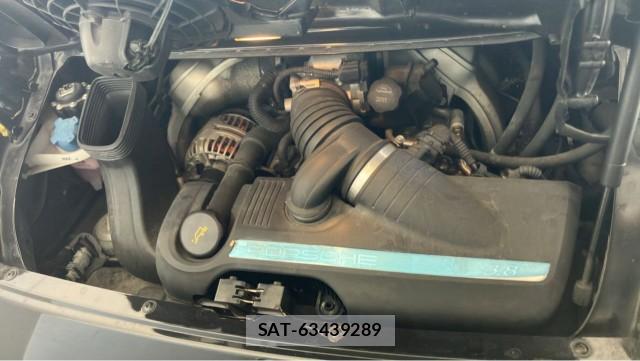 Porsche 911 2006-02 8651294-7