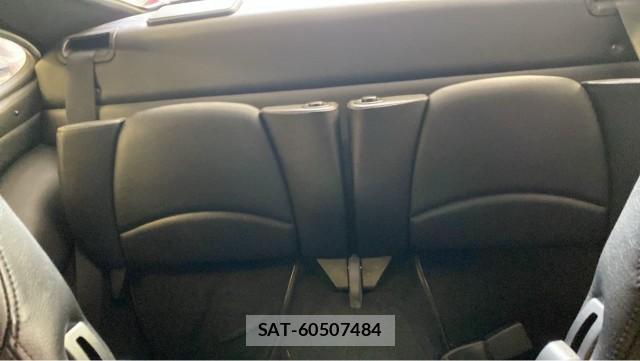 Porsche 911 1996-08 8651339-6