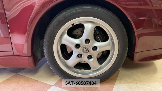 Porsche 911 1996-08 8651339-8