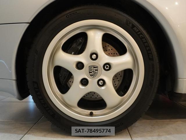 Porsche 911 1995-08 8653226-10