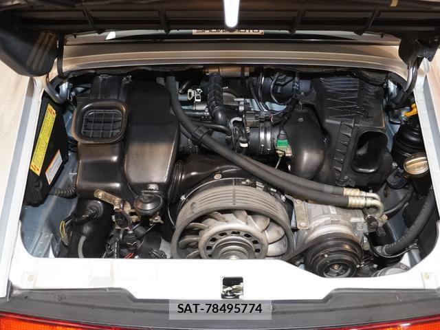 Porsche 911 1995-08 8653226-6