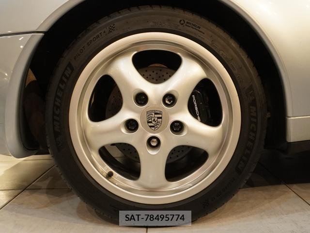 Porsche 911 1995-08 8653226-8