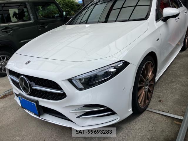 Mercedes Benz A-CLASS 2020-03 8648553-2