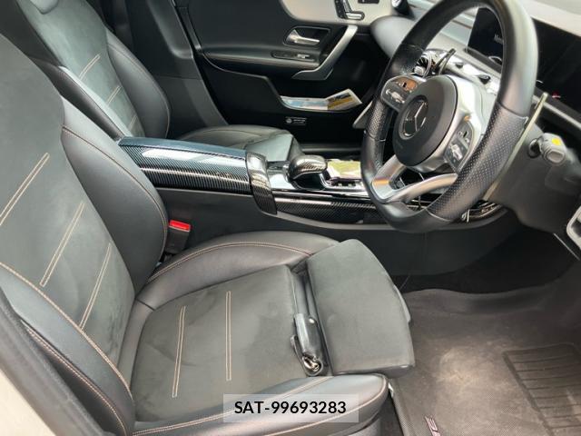 Mercedes Benz A-CLASS 2020-03 8648553-9