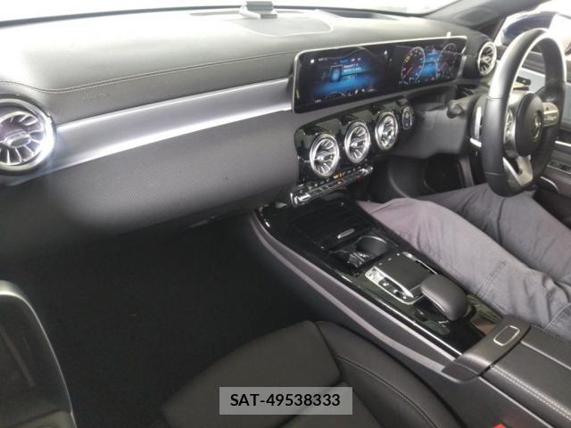 Mercedes Benz A-CLASS 2019-12 8649058-2